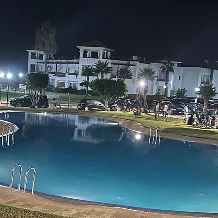 Appartement Pied Dans L Eau A Residence Beralmar Asilah Exterior photo